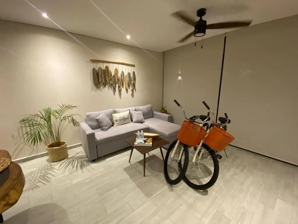 Tulum Retreat With Private Patio Tub & 2 Free Bikes Apartment